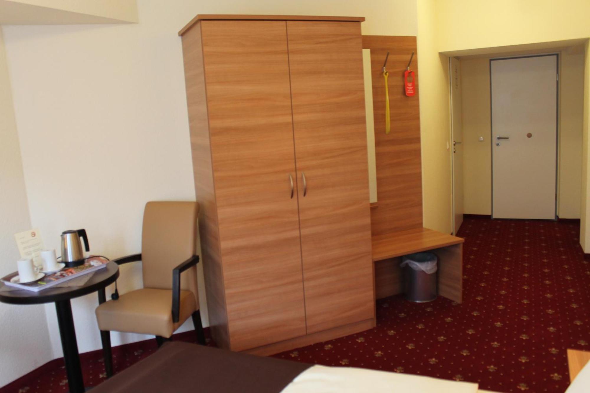 Hotel Harburger Hof Hambourg Extérieur photo